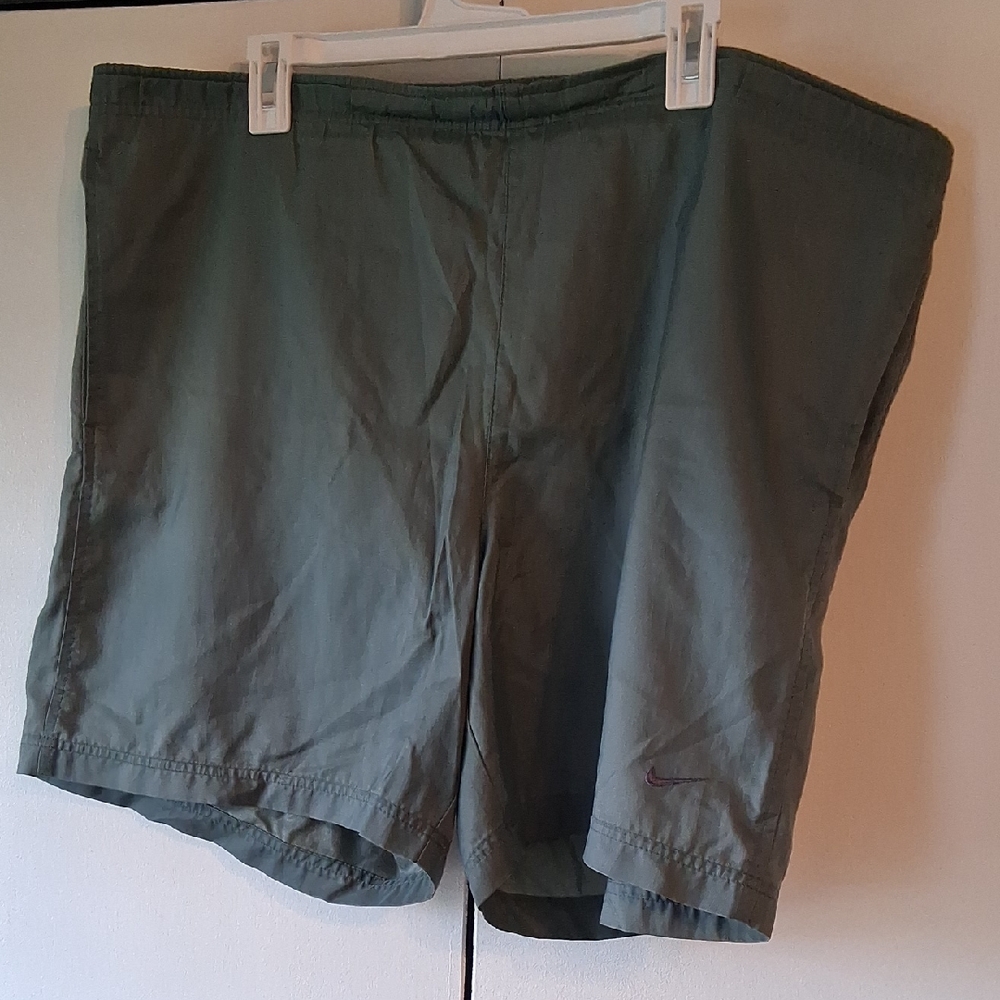 Nike Men's Olive Swimming Shorts